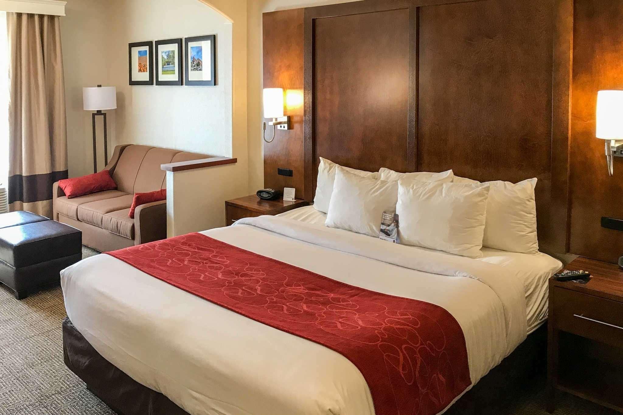 Comfort Suites Near Six Flags Magic Mountain Stevenson Ranch Екстериор снимка