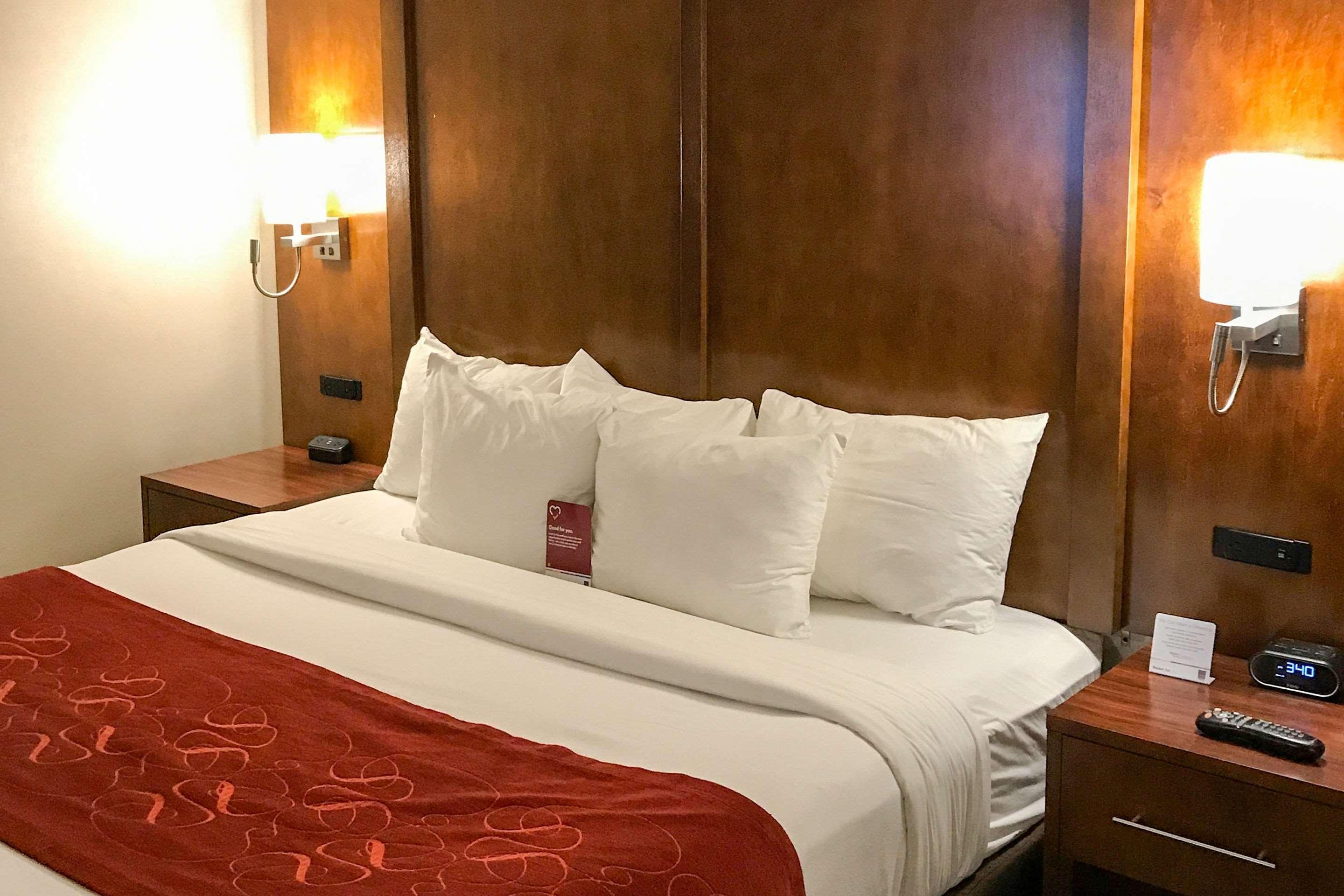 Comfort Suites Near Six Flags Magic Mountain Stevenson Ranch Екстериор снимка