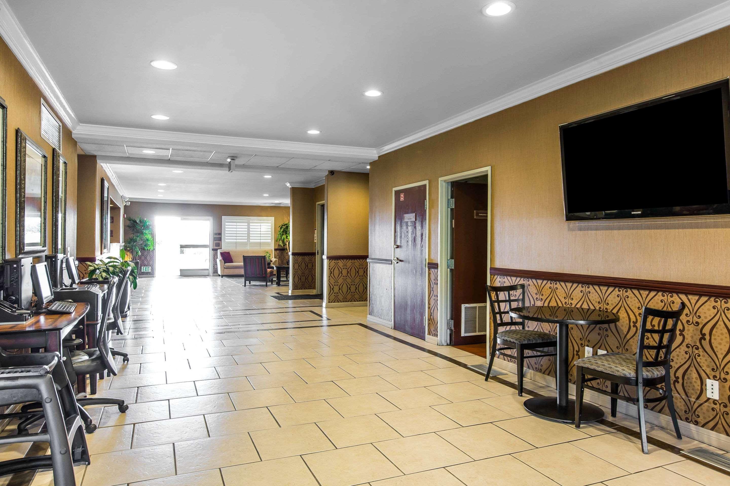 Comfort Suites Near Six Flags Magic Mountain Stevenson Ranch Екстериор снимка