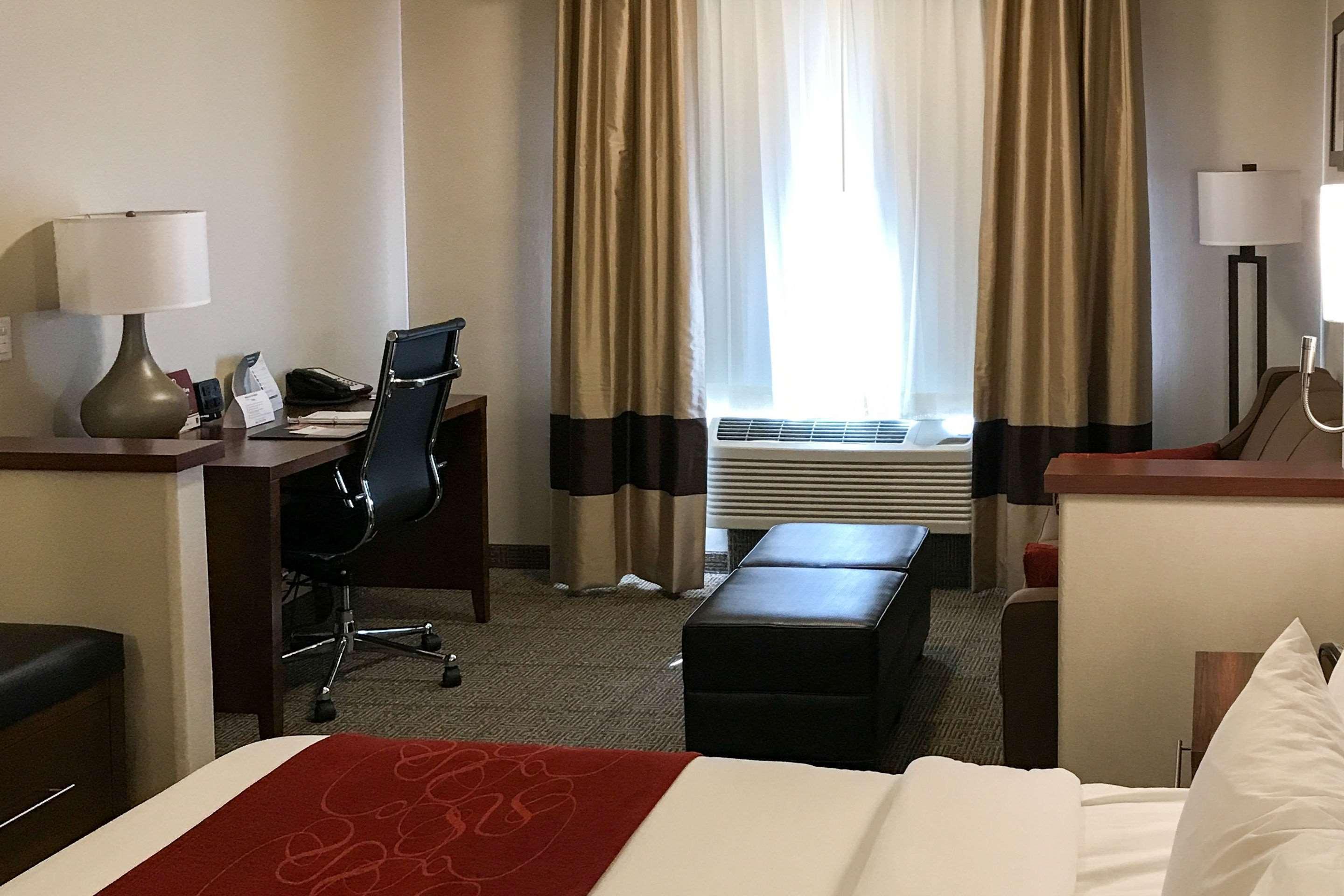 Comfort Suites Near Six Flags Magic Mountain Stevenson Ranch Екстериор снимка