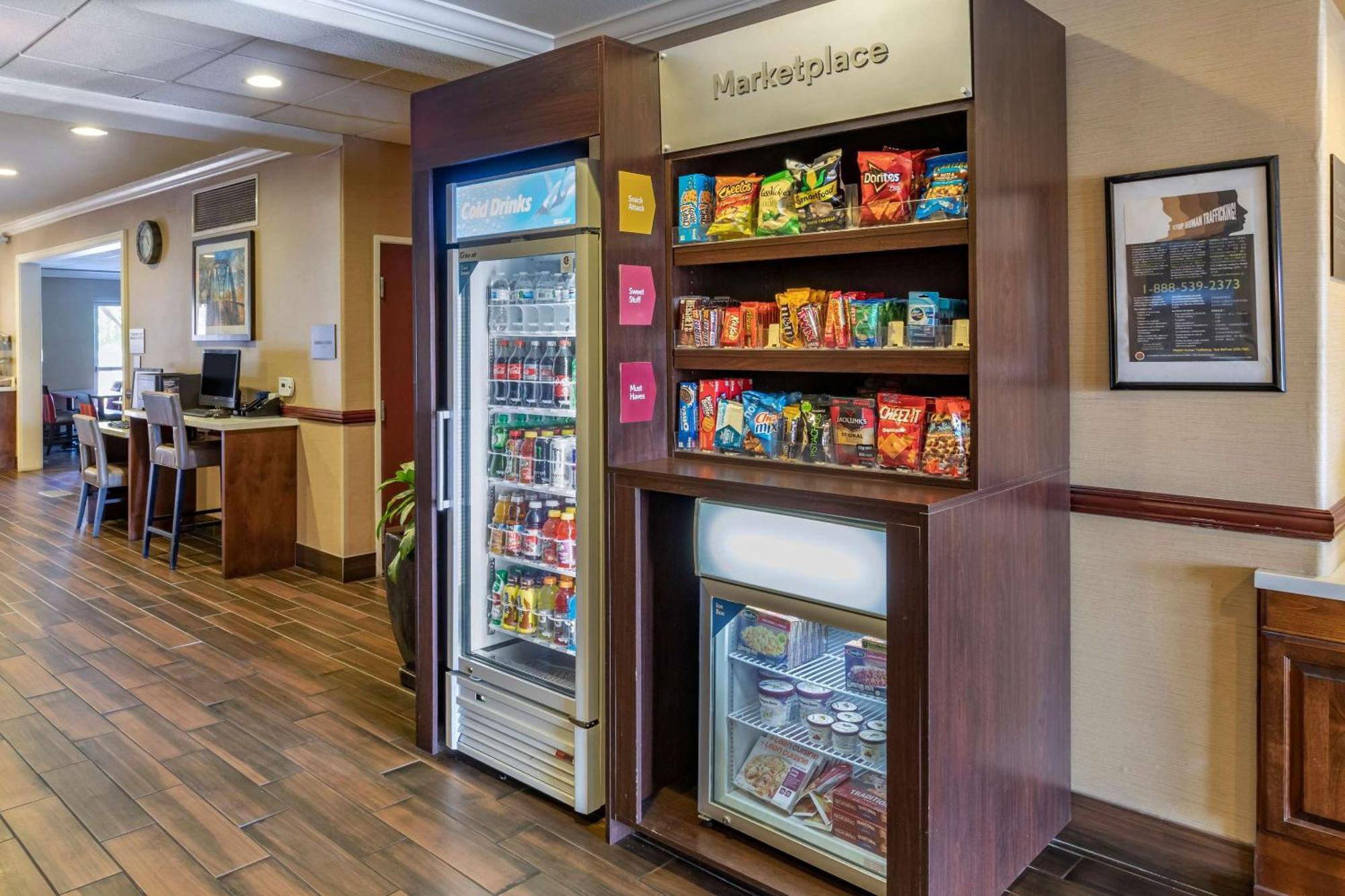 Comfort Suites Near Six Flags Magic Mountain Stevenson Ranch Екстериор снимка