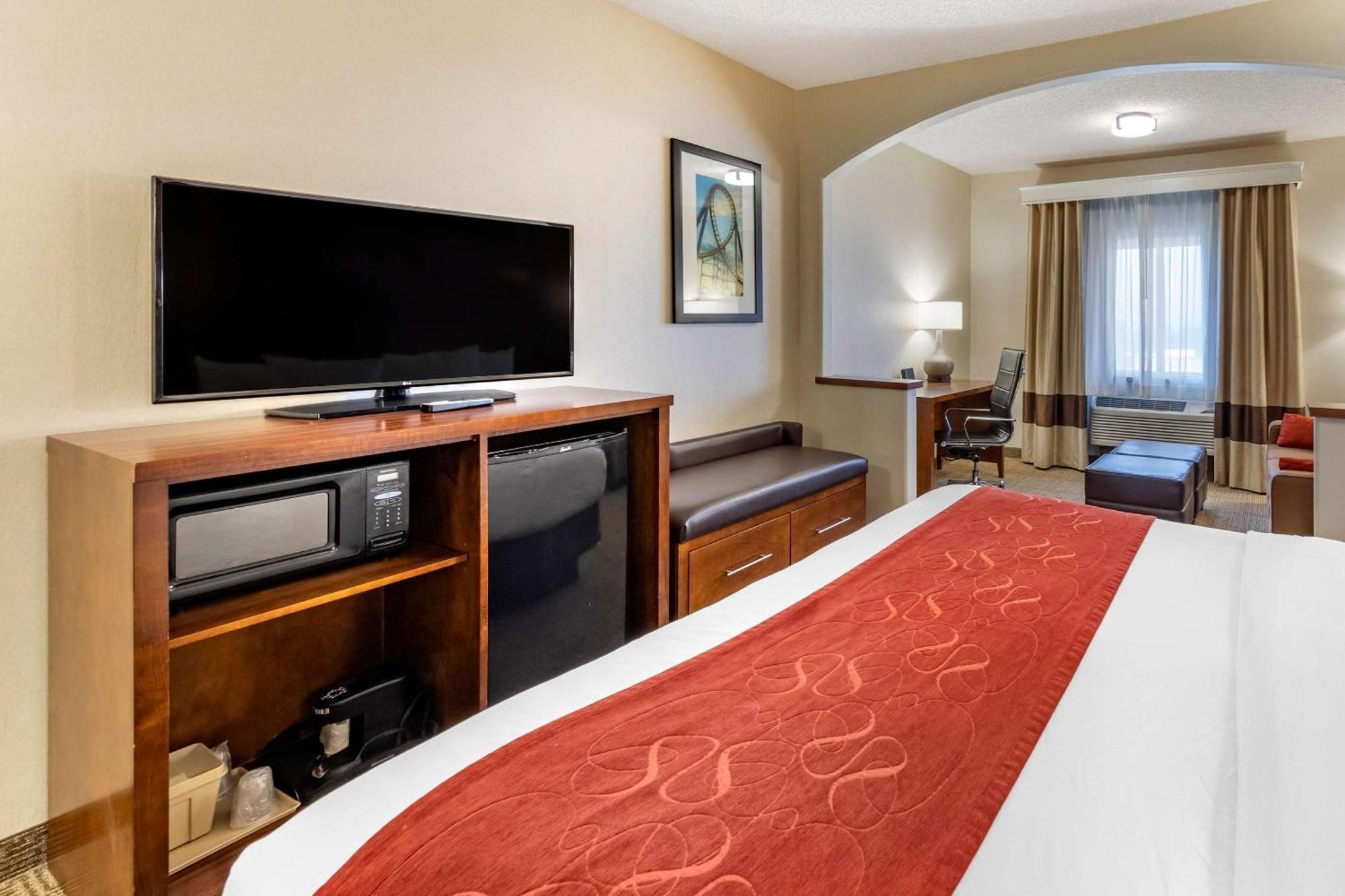 Comfort Suites Near Six Flags Magic Mountain Stevenson Ranch Екстериор снимка
