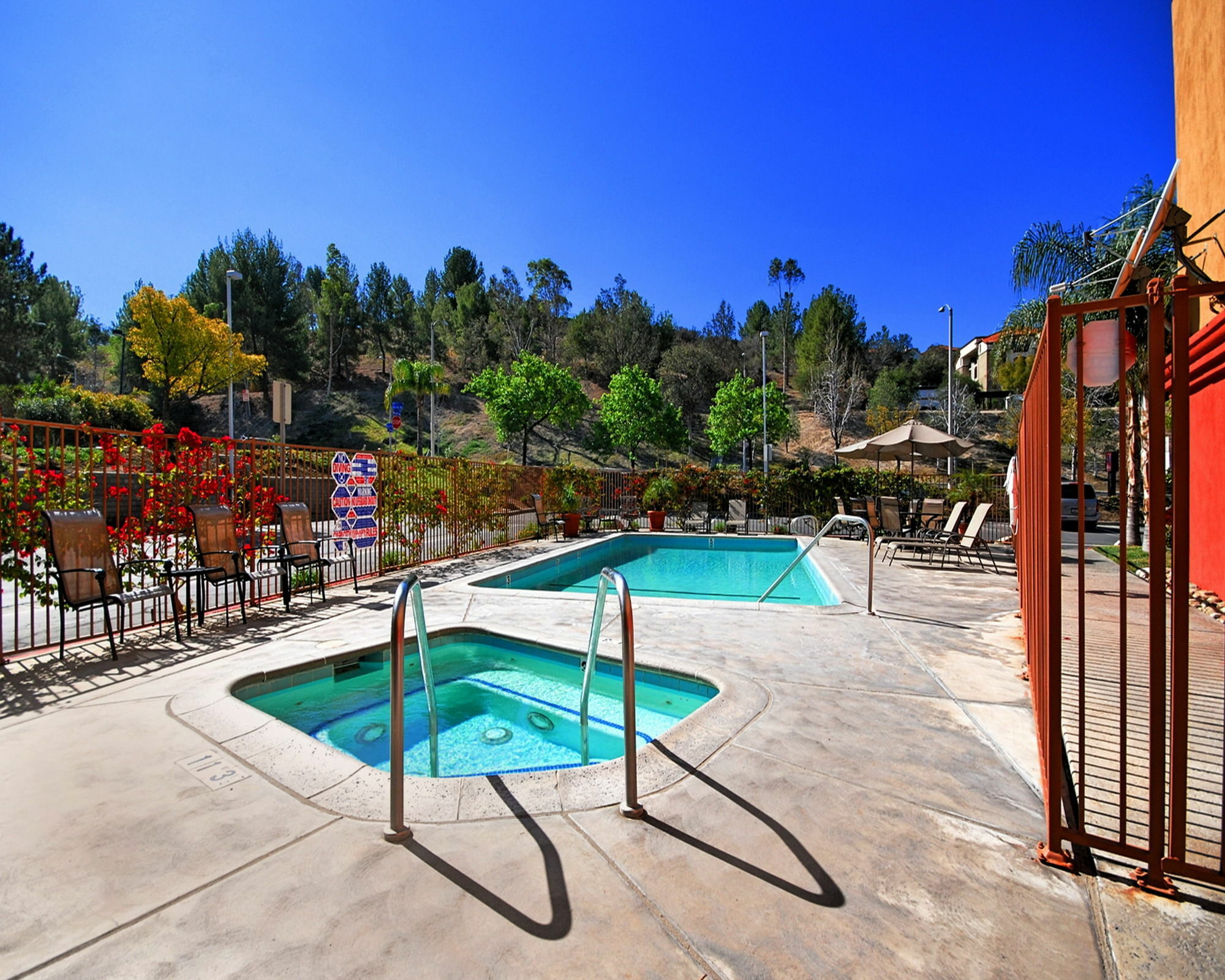 Comfort Suites Near Six Flags Magic Mountain Stevenson Ranch Екстериор снимка